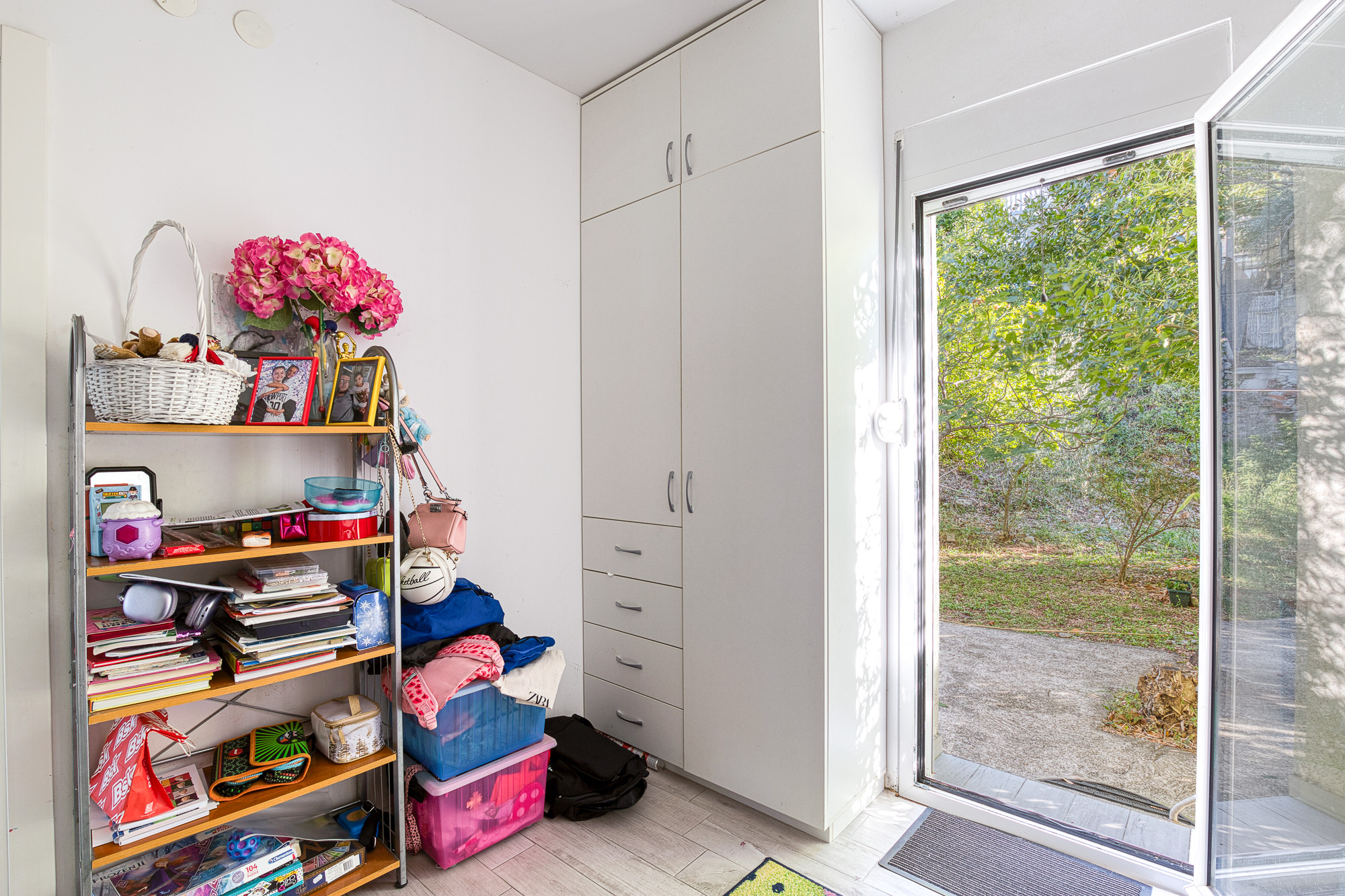 Image of Apartment - 3 Bedrooms - 2 Bathrooms for Sale in Budva-Petrovac-Montenegro, Image 9