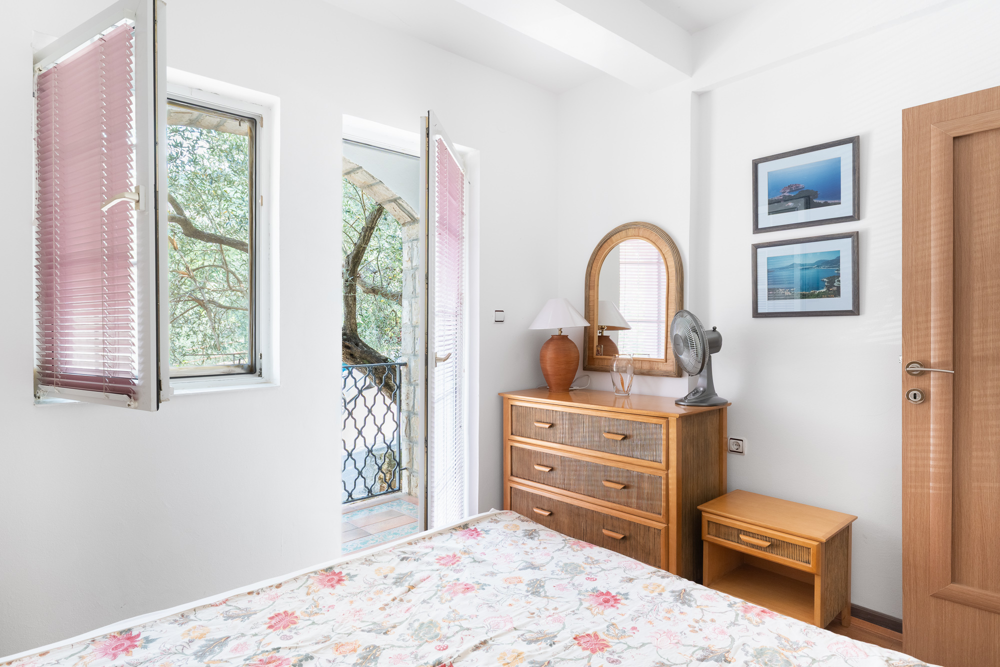 Image of Apartment - 3 Bedrooms - 1 Bathrooms for Sale in Budva-Przno-Montenegro, Image 3
