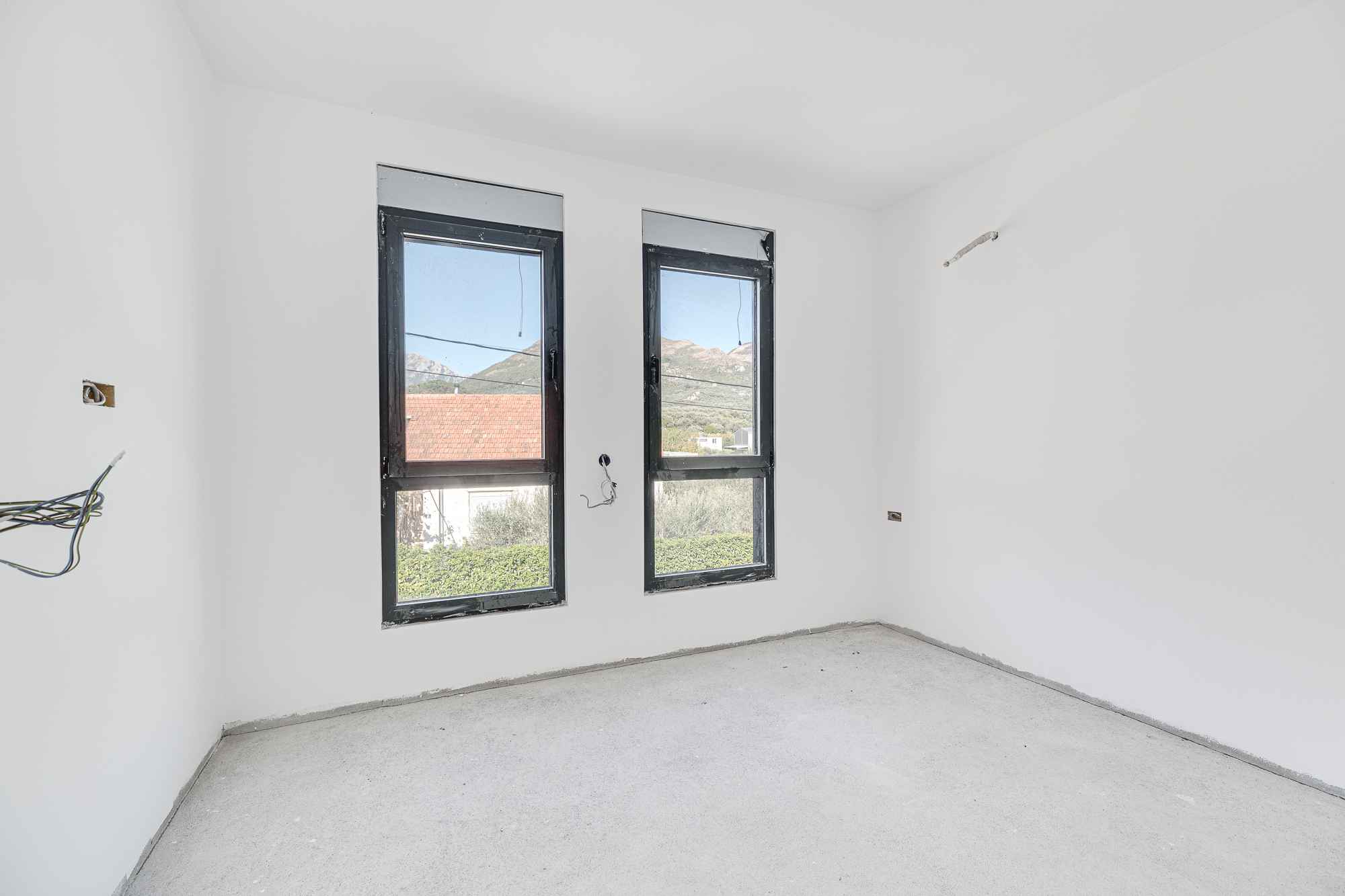 Image of House - 3 Bedrooms - 3 Bathrooms for Residential For Sale in Bar-Bar-Montenegro, Image 37