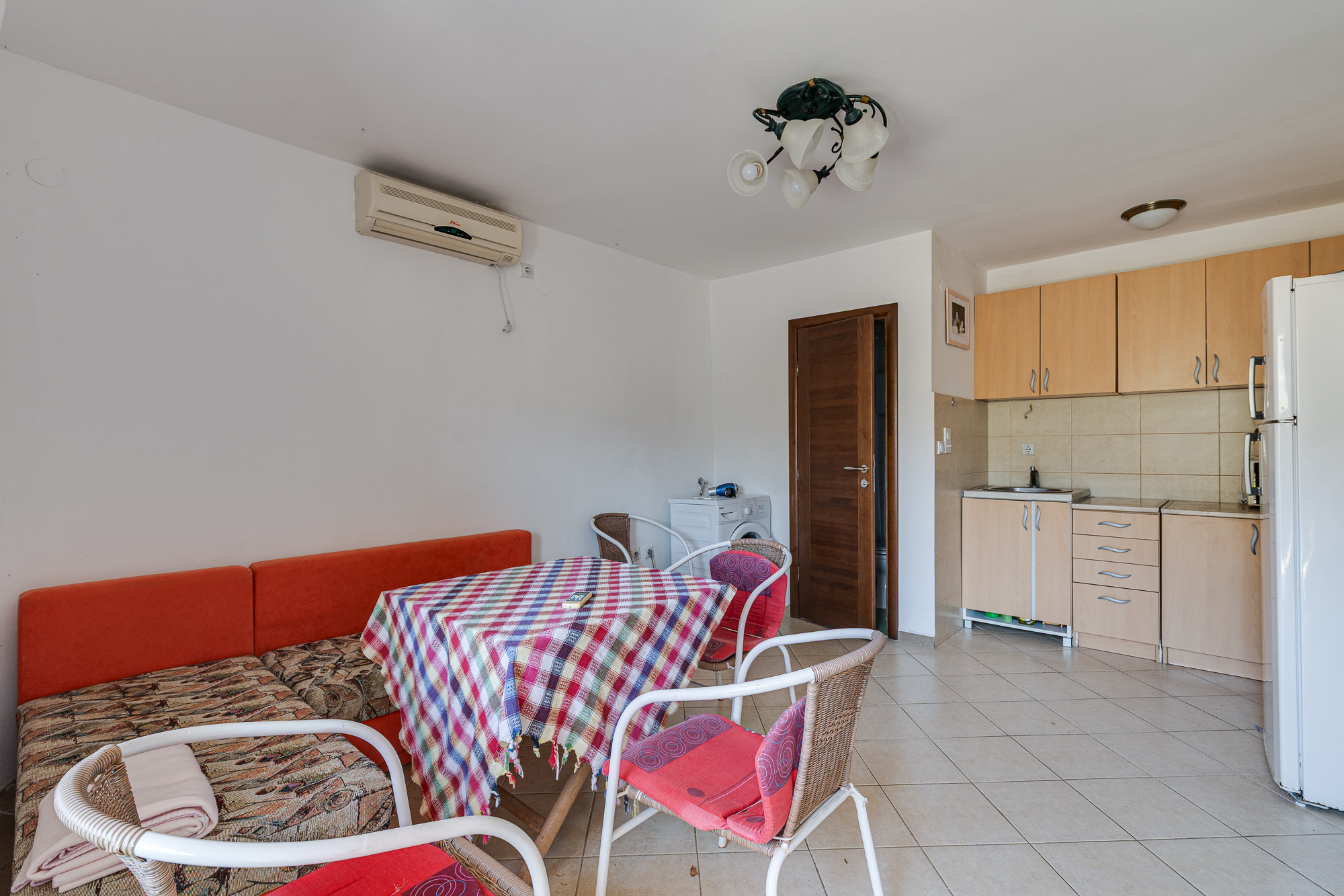 Image of House - 4 Bedrooms - 3 Bathrooms for Sale in Tivat-Lepetane-Montenegro, Image 5