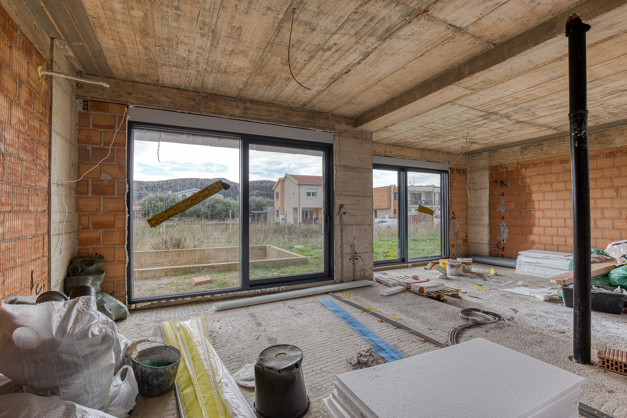 Image of House - 3 Bedrooms - 3 Bathrooms for Sale in Bar-Bar-Montenegro, Image 2