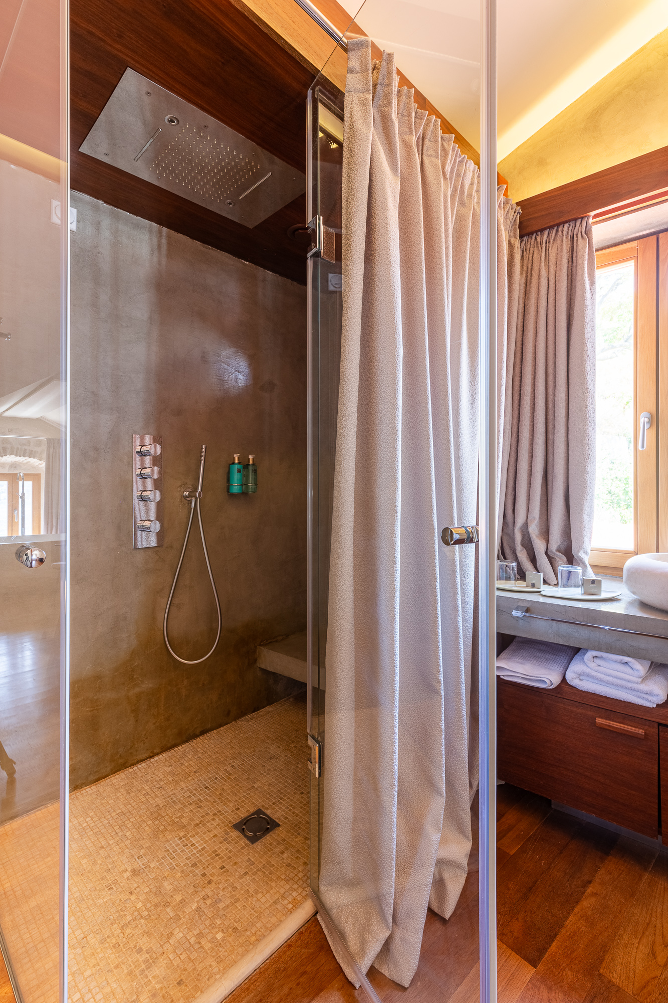 Image of Villa - 7 Bedrooms - 7 Bathrooms for Sale in Kotor-Montenegro, Image 54