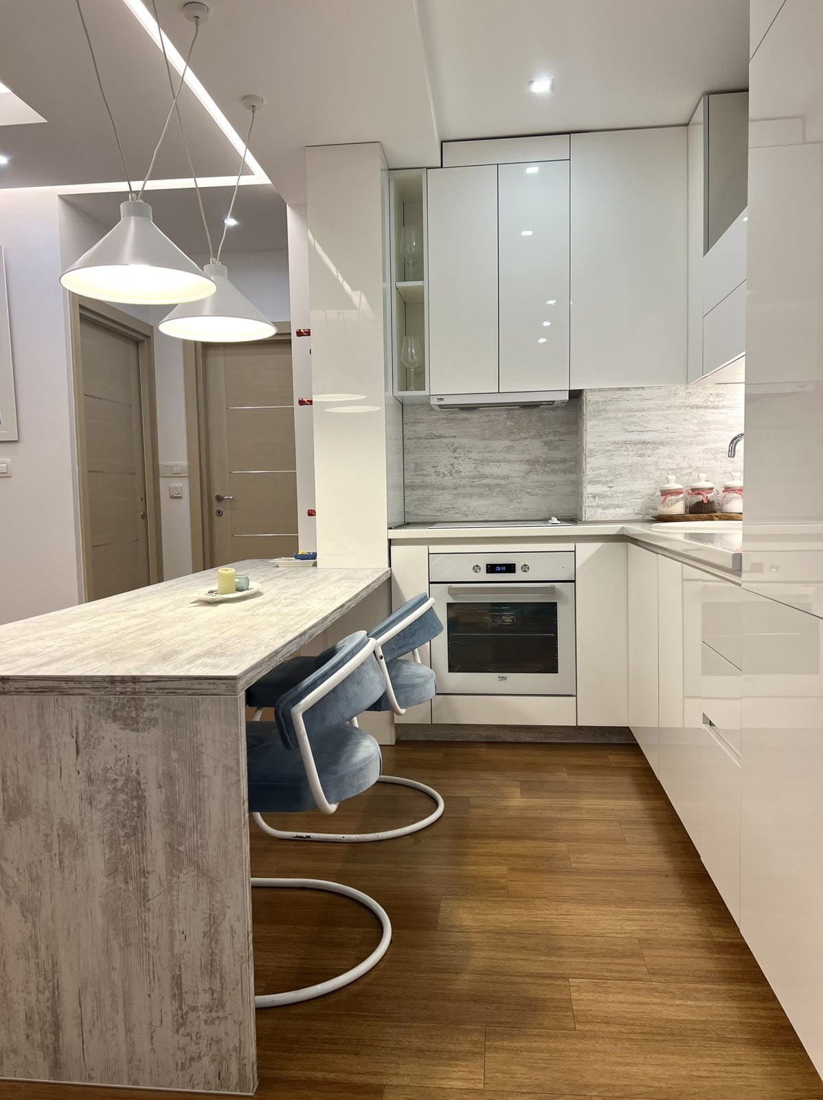 Image of Apartment - 2 Bedrooms - 2 Bathrooms for Sale in Budva-Budva-Montenegro, Image 4