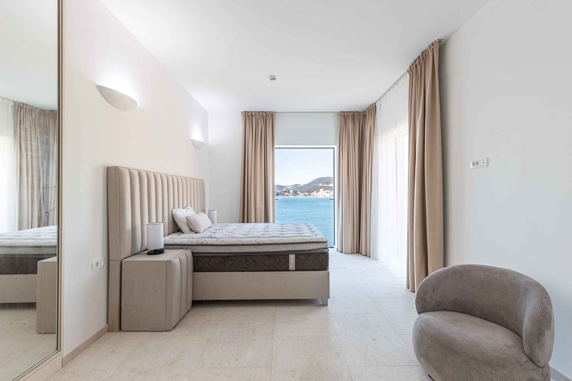 Image of Villa - 4 Bedrooms for Sale in Budva-Kamenovo-Montenegro, Image 37