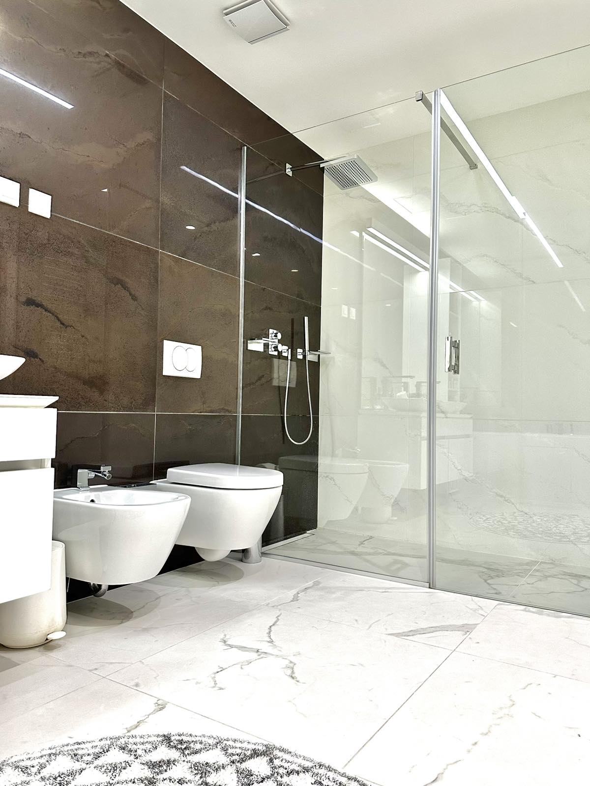 Image of Apartment - 2 Bedrooms - 2 Bathrooms for Sale in Budva-Budva-Montenegro, Image 13