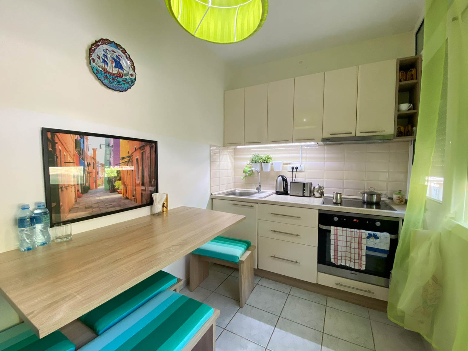 Image of Apartment - 2 Bedrooms - 1 Bathrooms for Sale in Budva-Sveti Stefan-Montenegro, Image 7