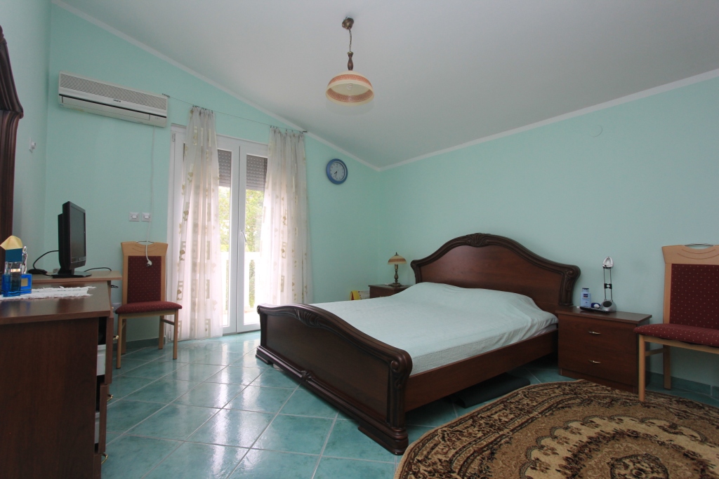 Image of Apartment - 2 Bedrooms - 2 Bathrooms for Sale in Budva-Petrovac-Montenegro, Image 6
