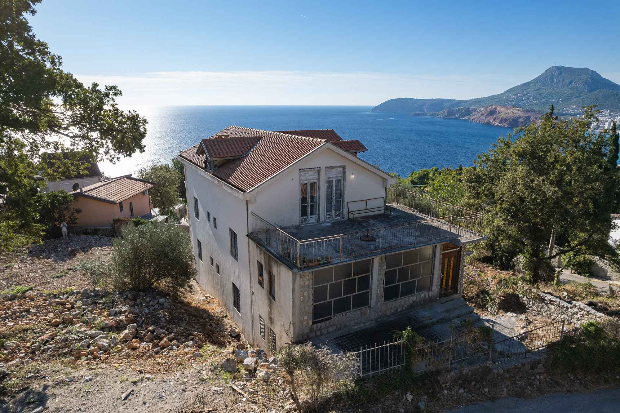 Haus 8 Schlafzimmer  Sutomore, Montenegro