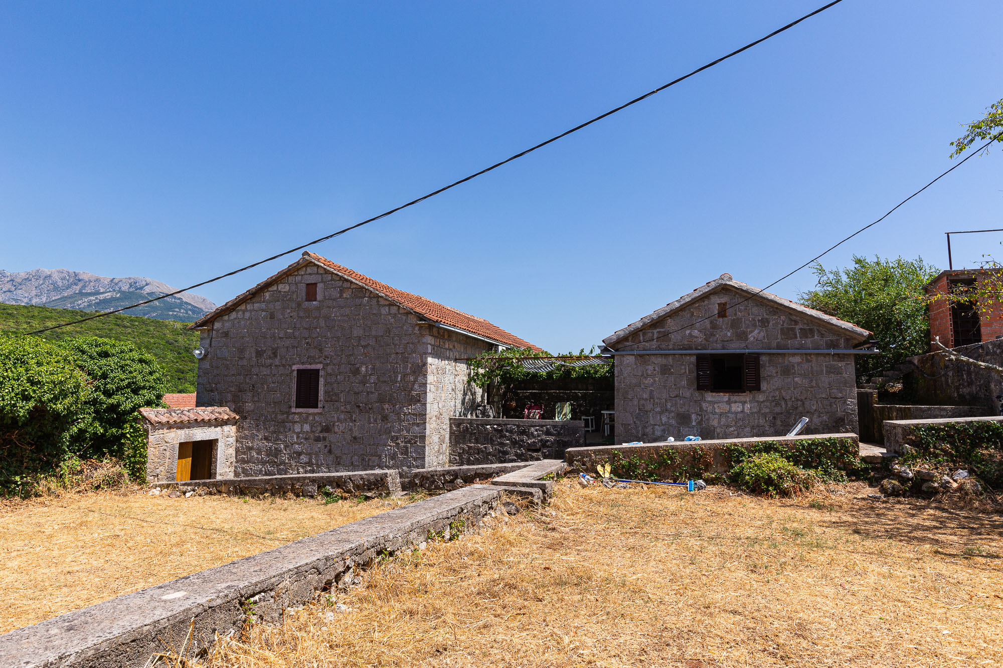 Image of House - 4 Bedrooms - 2 Bathrooms for Sale in Kotor-Montenegro, Image 2