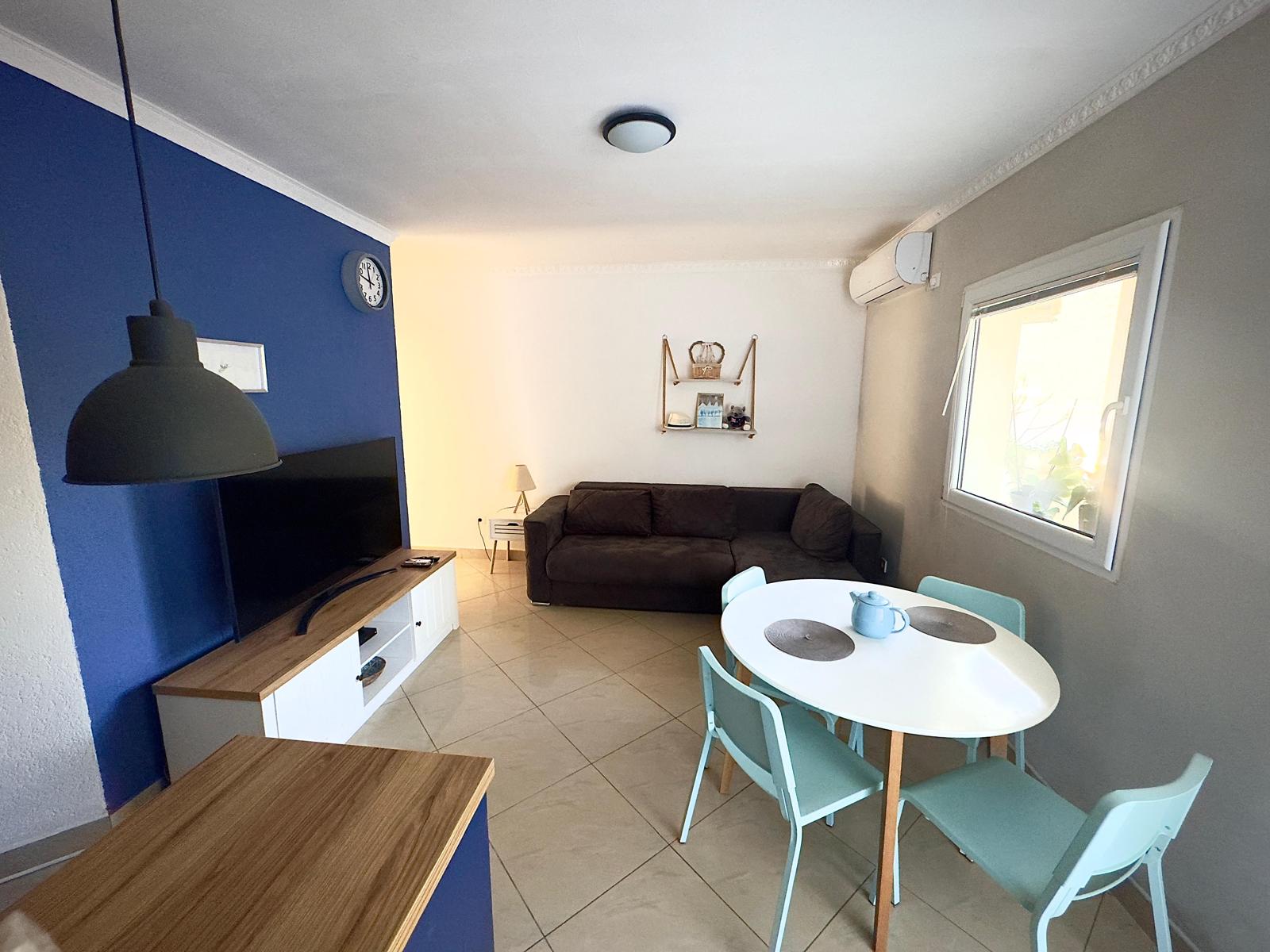 Image of Apartment - 1 Bedrooms - 1 Bathrooms for Sale in Tivat-Lepetane-Montenegro, Image 3