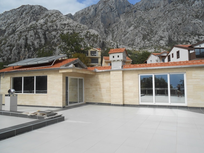 Image of Villa - 8 Bedrooms - 8 Bathrooms for Sale in Kotor-Orahovac-Montenegro, Image 9