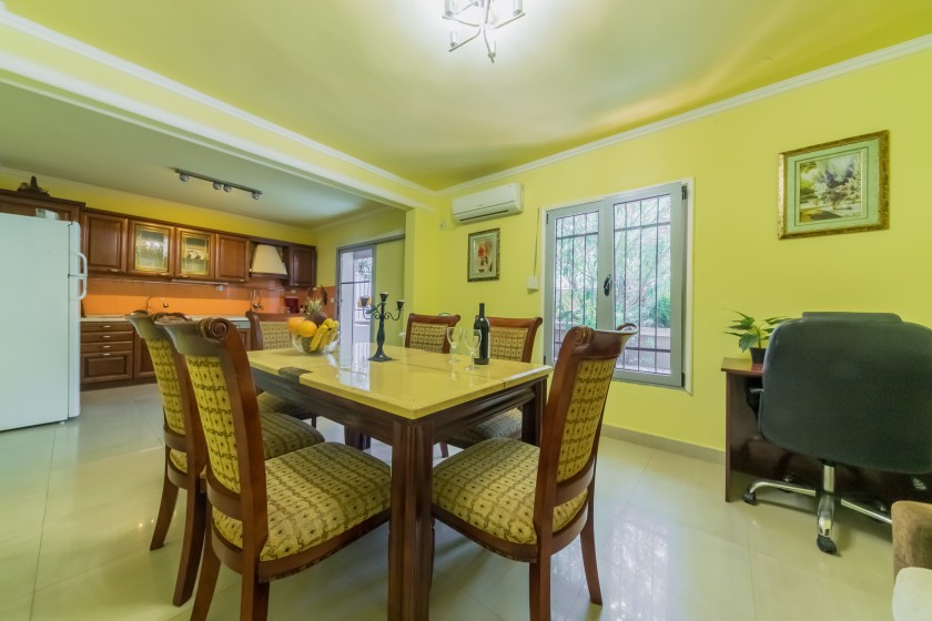 Image of House - 5 Bedrooms - 3 Bathrooms for Sale in Tivat-Djurasevici-Montenegro, Image 5