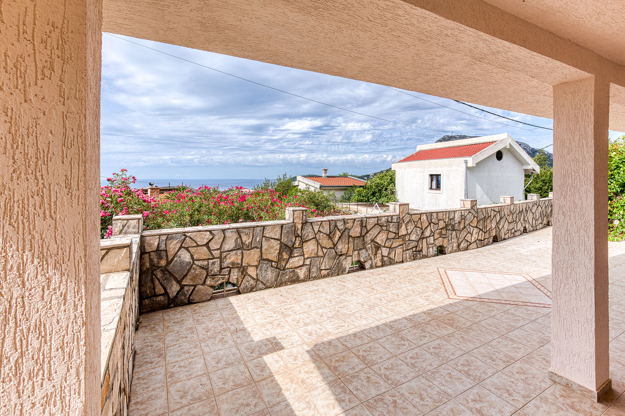 Image of House - 4 Bedrooms - 2 Bathrooms for Sale in Bar-Sutomore-Montenegro, Image 10