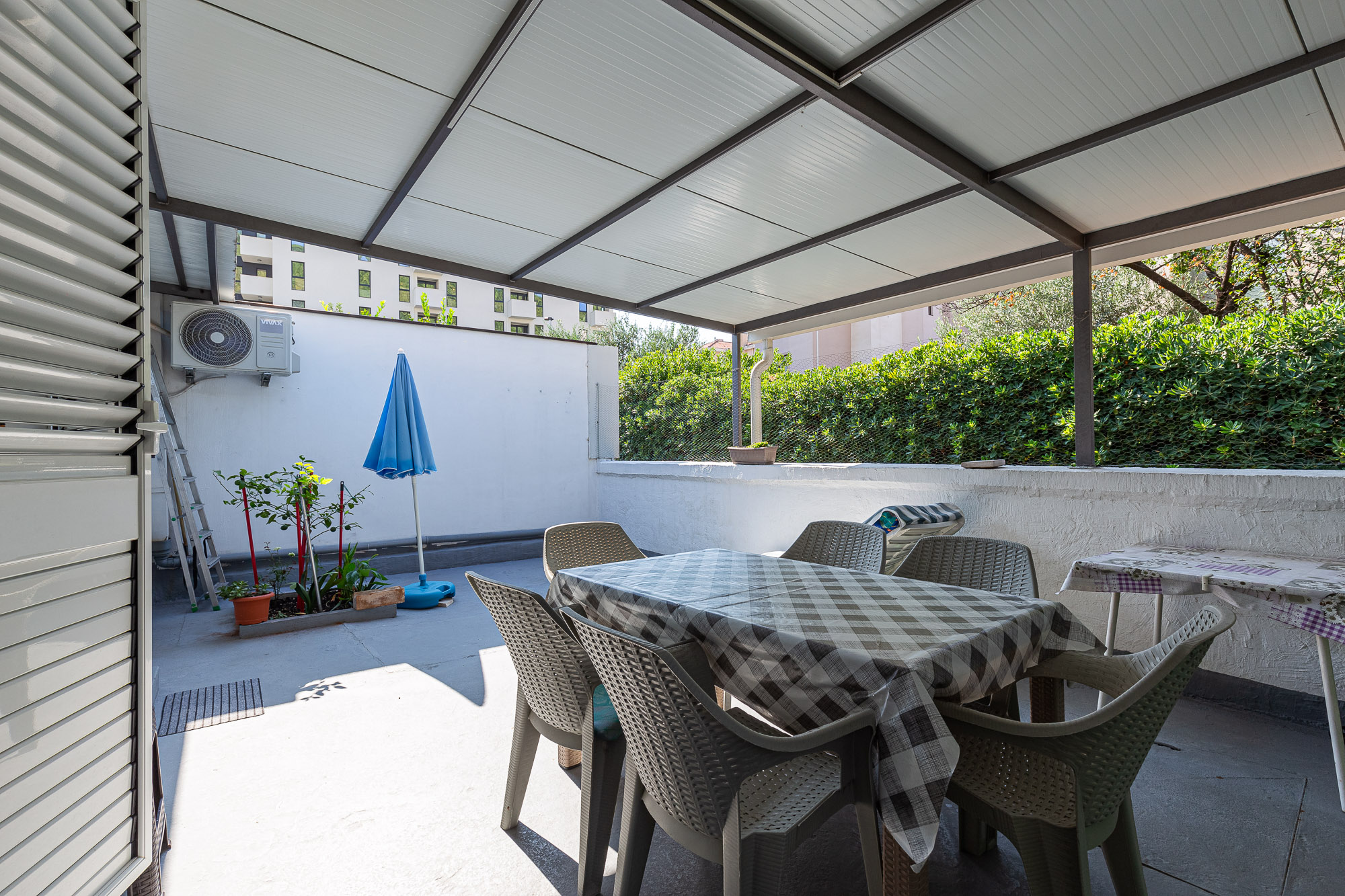 Image of Townhouse - 4 Bedrooms - 4 Bathrooms for Sale in Budva-Budva-Montenegro, Image 34