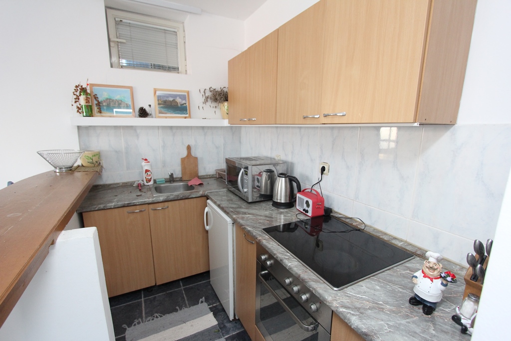Image of Apartment - 2 Bedrooms - 1 Bathrooms for Sale in Budva-Budva-Montenegro, Image 6