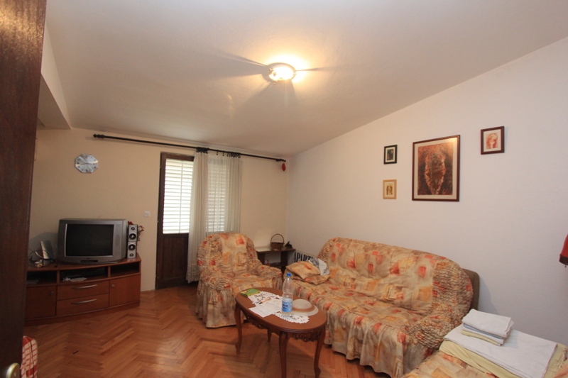 Image of House - 15 Bedrooms - 15 Bathrooms for Sale in Bar-Sutomore-Montenegro, Image 1