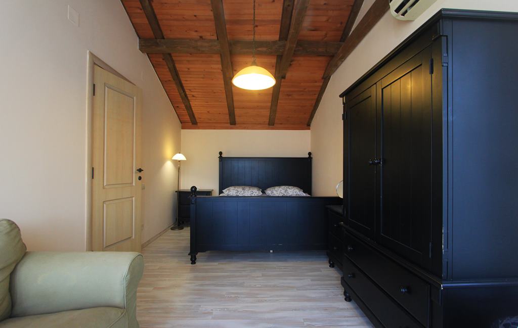 Image of House - 3 Bedrooms - 2 Bathrooms for Sale in Kotor-Bigovo-Montenegro, Image 9
