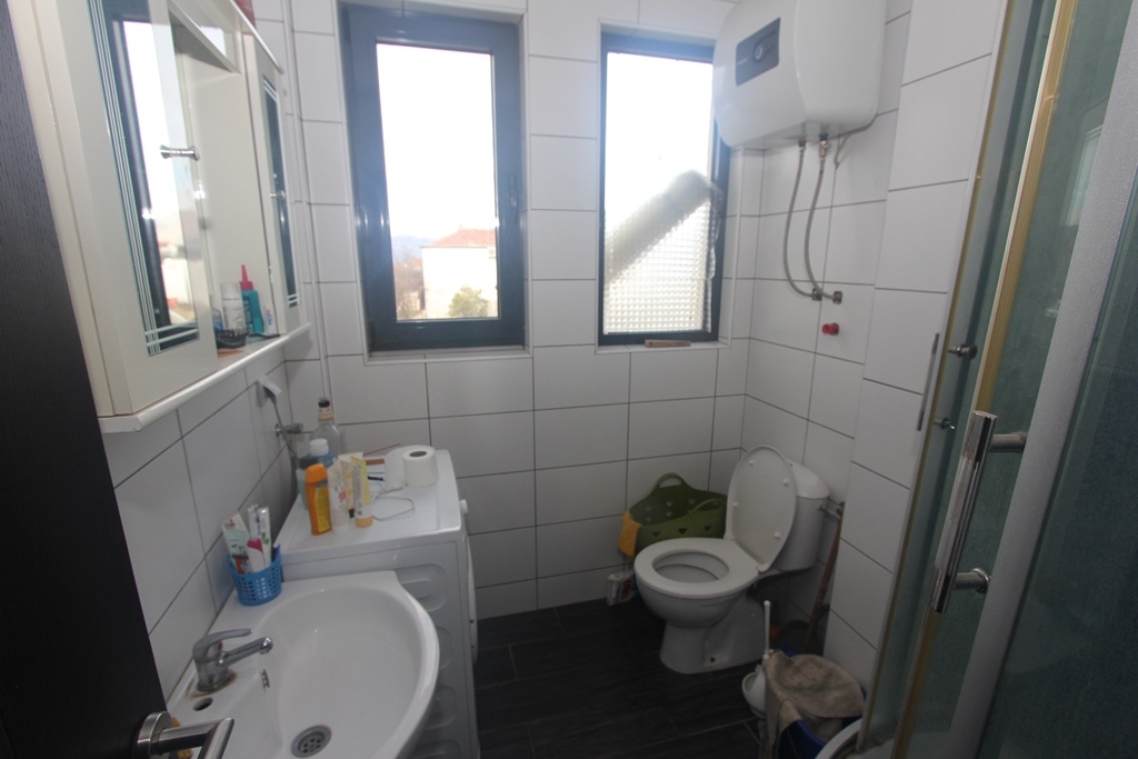Image of House - 3 Bedrooms - 3 Bathrooms for Sale in Kotor-Kotor-Montenegro, Image 12