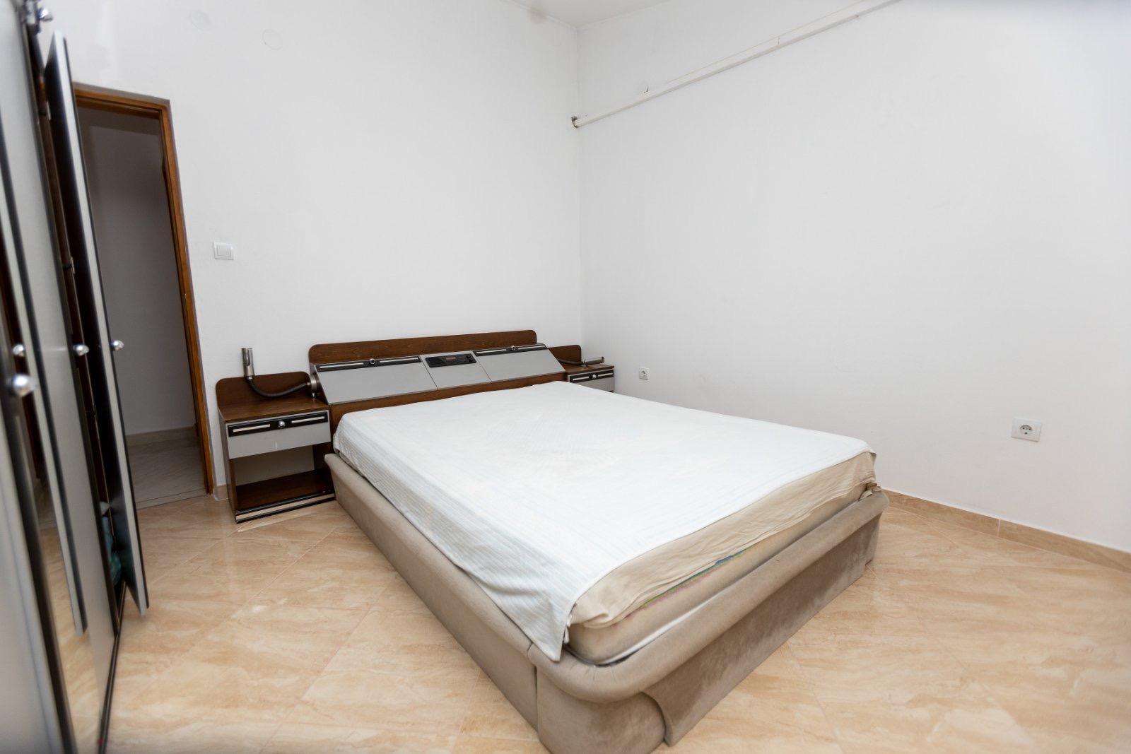 Image of House - 7 Bedrooms - 3 Bathrooms for Sale in Bar-Bar-Montenegro, Image 17
