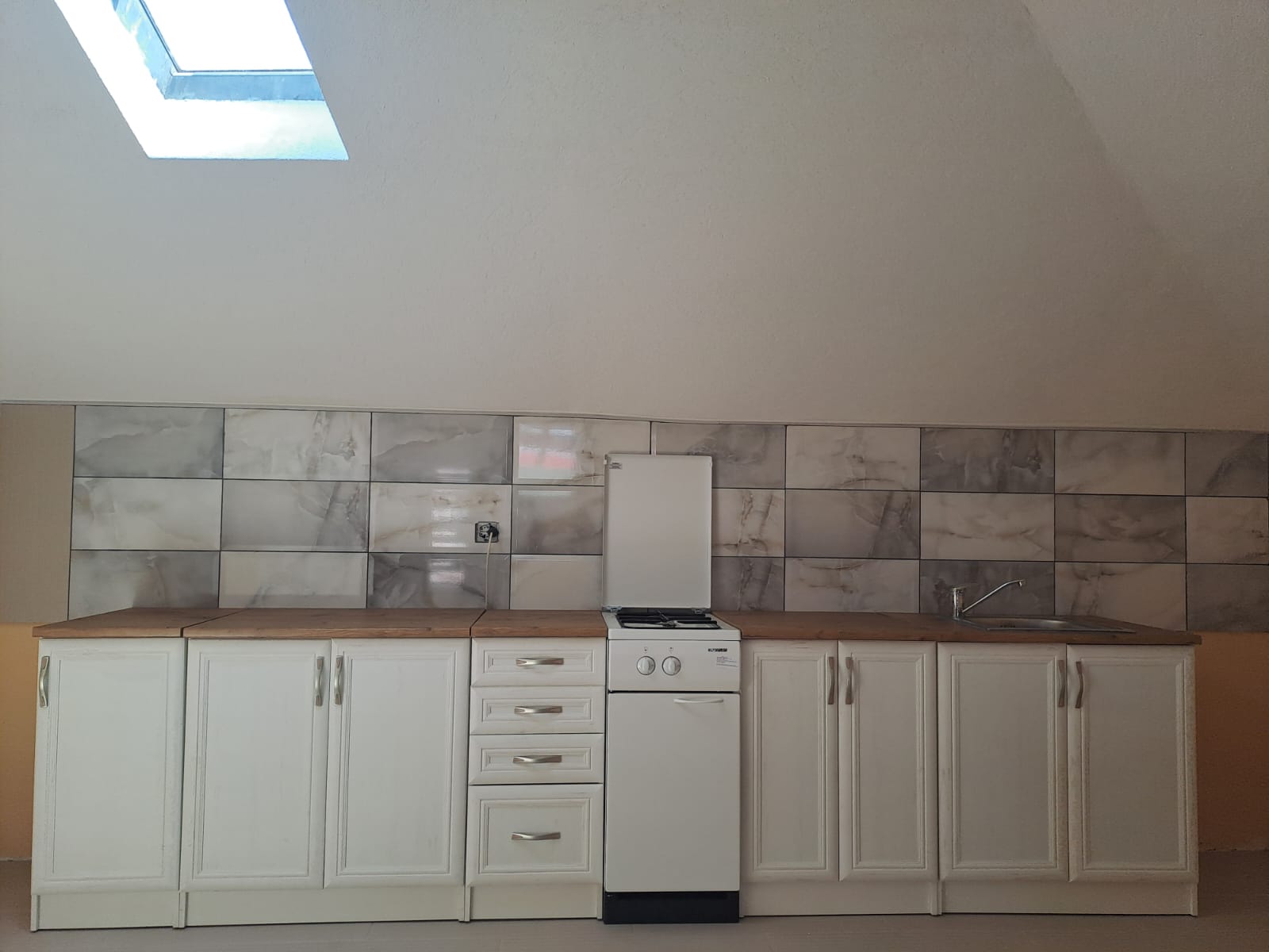 Image of House - 6 Bedrooms - 3 Bathrooms for Sale in Kotor-Montenegro, Image 4