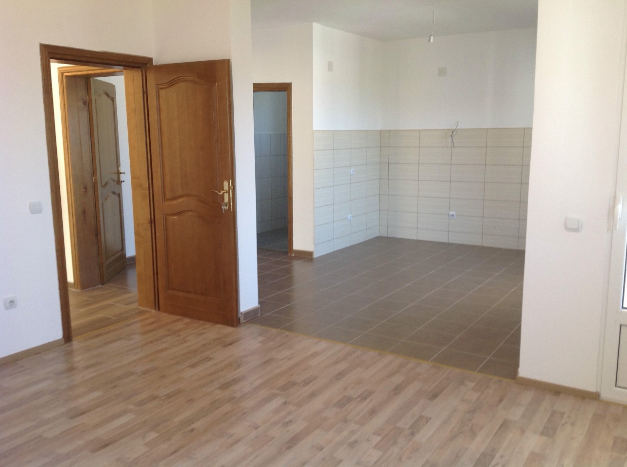 Image of House - 9 Bedrooms - 9 Bathrooms for Sale in Bar-Dobre Vode-Montenegro, Image 6