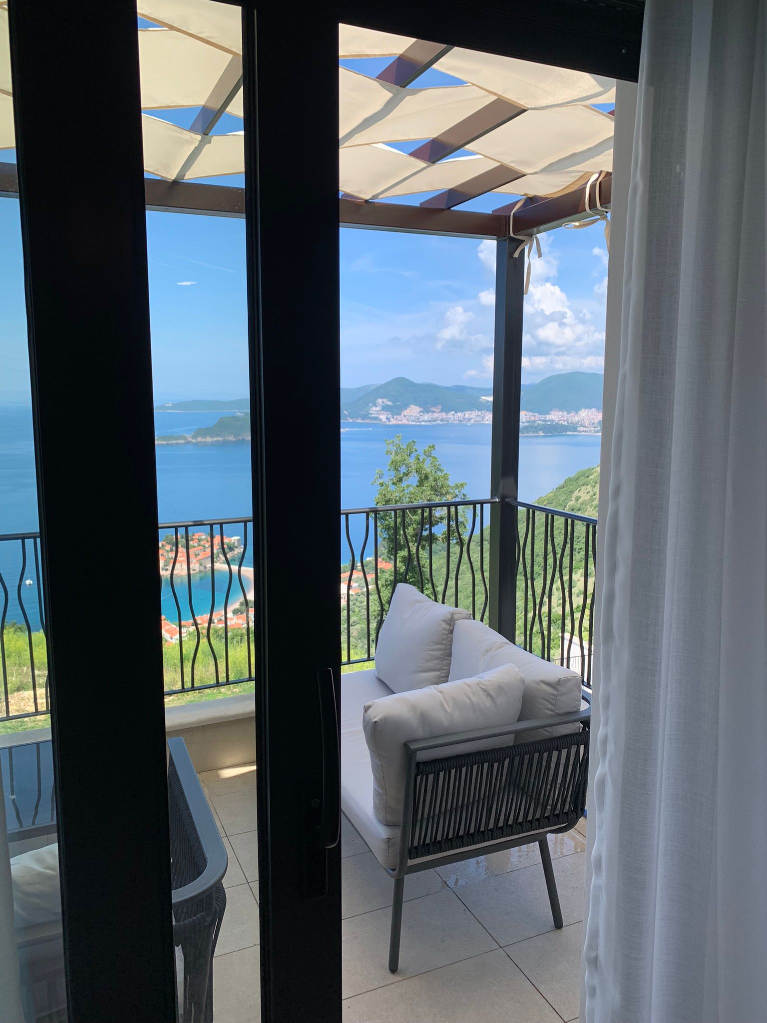 For sale: a one-bedroom apartment that represents the perfect combination of comfort, style, and an exclusive location.  Blizikuce Budva