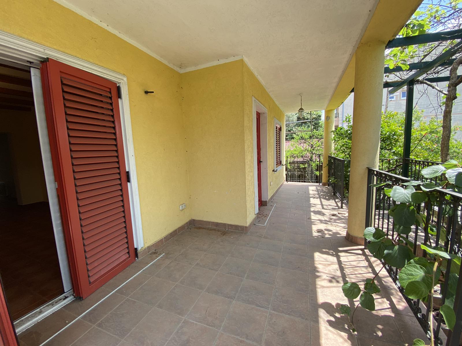 Image of House - 3 Bedrooms - 2 Bathrooms for Sale in Herceg-Novi-Djenovici-Montenegro, Image 6
