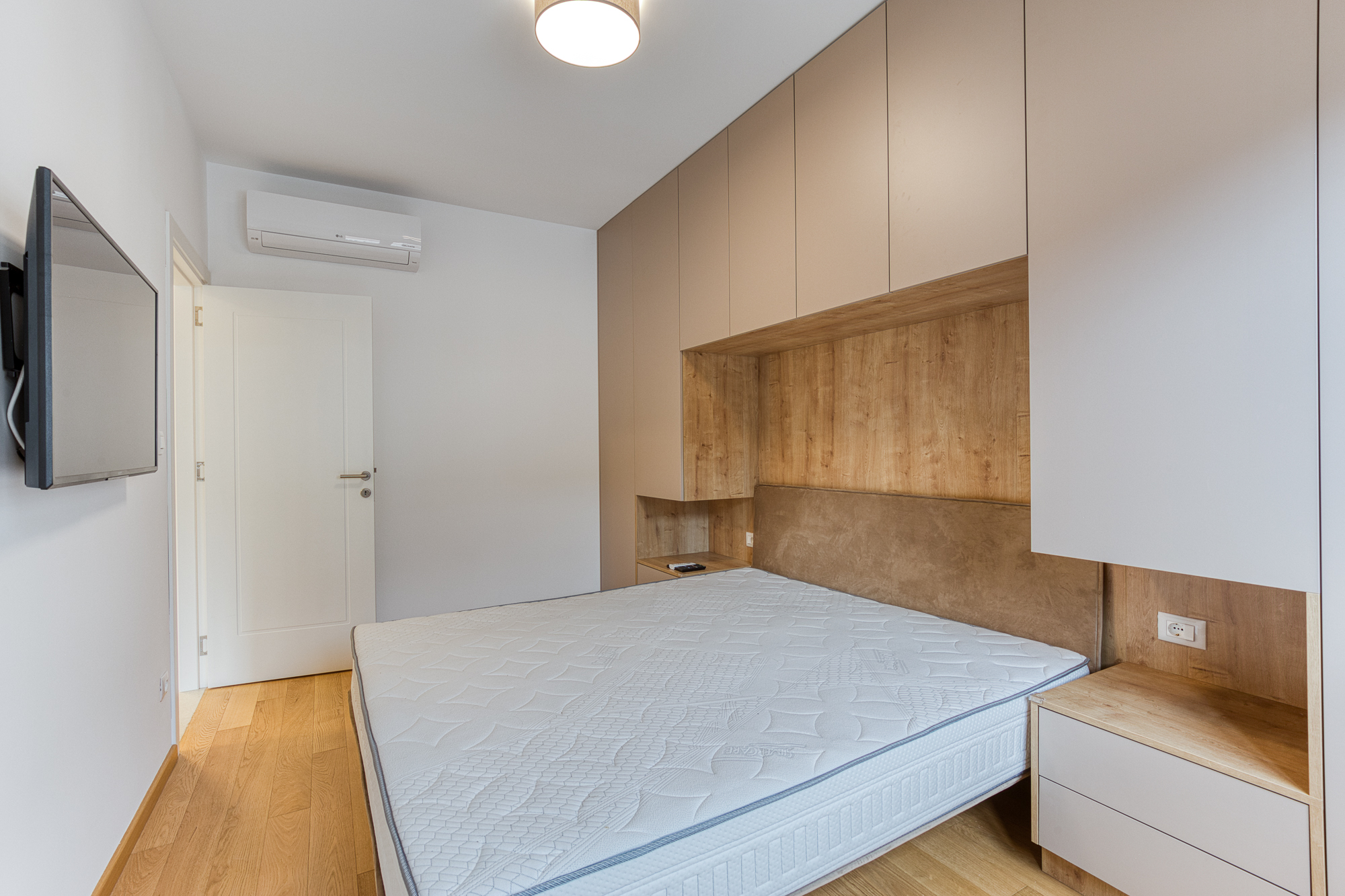 Image of Apartment - 2 Bedrooms - 1 Bathrooms for Sale in Budva-Becici-Montenegro, Image 20