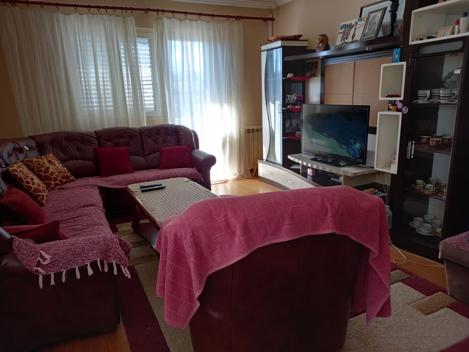 Image of House - 9 Bedrooms - 6 Bathrooms for Sale in Tivat-Tivat-Montenegro, Image 5
