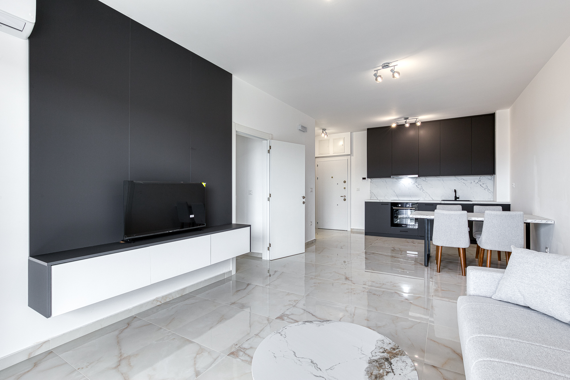 Image of Apartment - 2 Bedrooms - 2 Bathrooms for Sale in Bar-Bar-Montenegro, Image 11