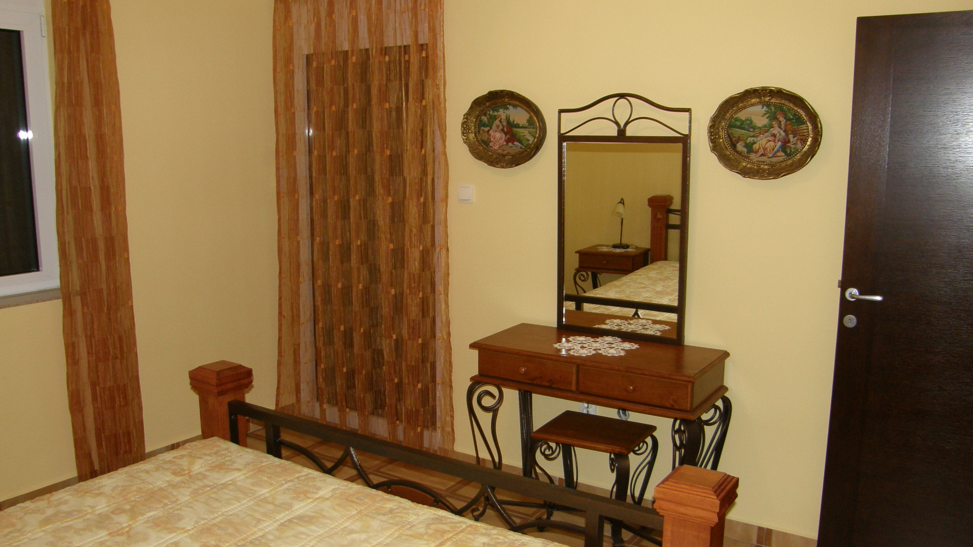 Image of House - 4 Bedrooms - 2 Bathrooms for Sale in Kotor-Kavac-Montenegro, Image 10