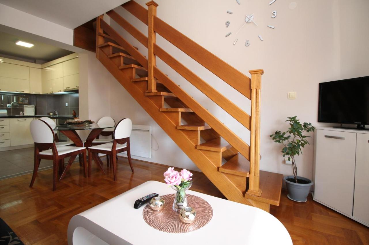 Image of Apartment - 2 Bedrooms - 1 Bathrooms for Sale in Budva-Budva-Montenegro, Image 2