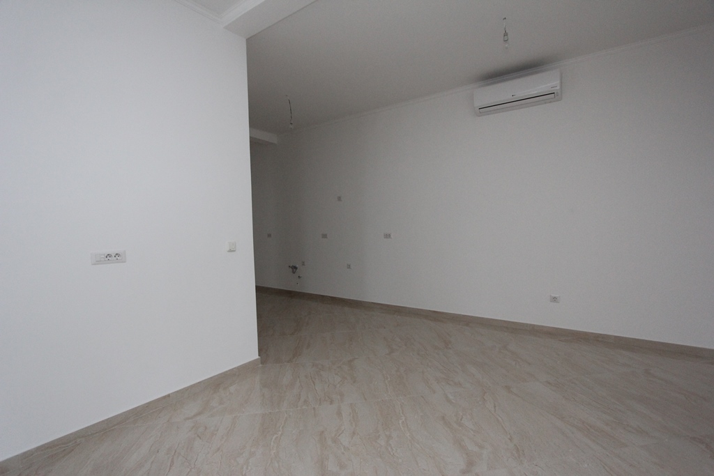 Image of Apartment - 3 Bedrooms - 4 Bathrooms for Sale in Bar-Bar-Montenegro, Image 21