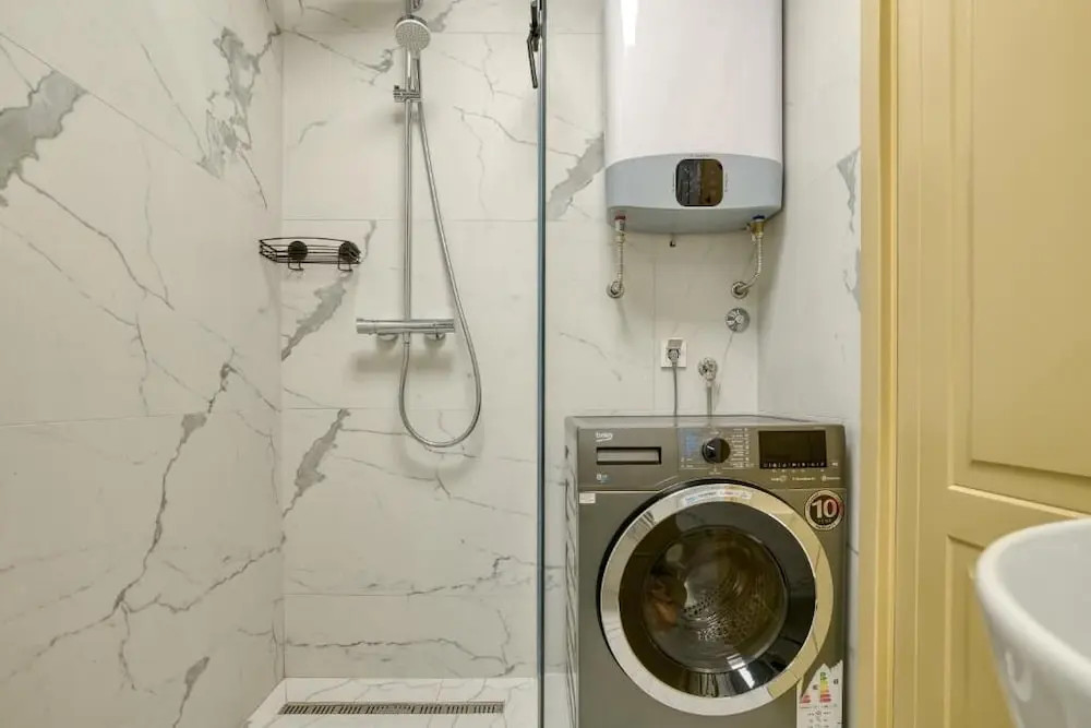 Image of Apartment - 3 Bedrooms for Sale in Budva-Blizikuce-Montenegro, Image 16