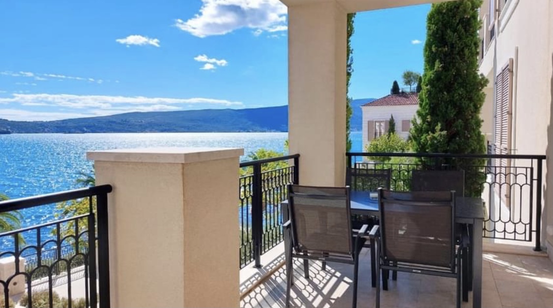 Image of Apartment - 1 Bedrooms for Sale in Tivat-Tivat-Montenegro, Image 1