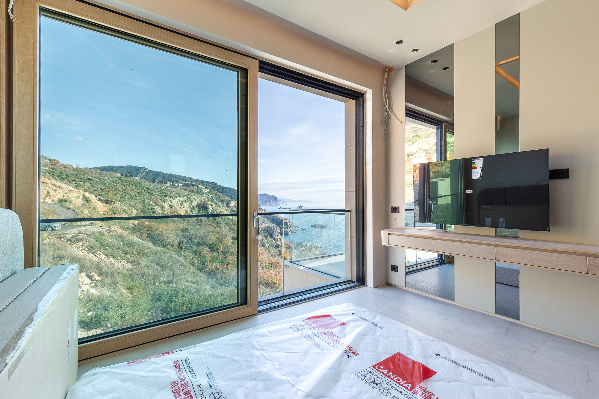 Image of Villa - 7 Bedrooms - 7 Bathrooms for Sale in Budva-Rezevici-Montenegro, Image 32