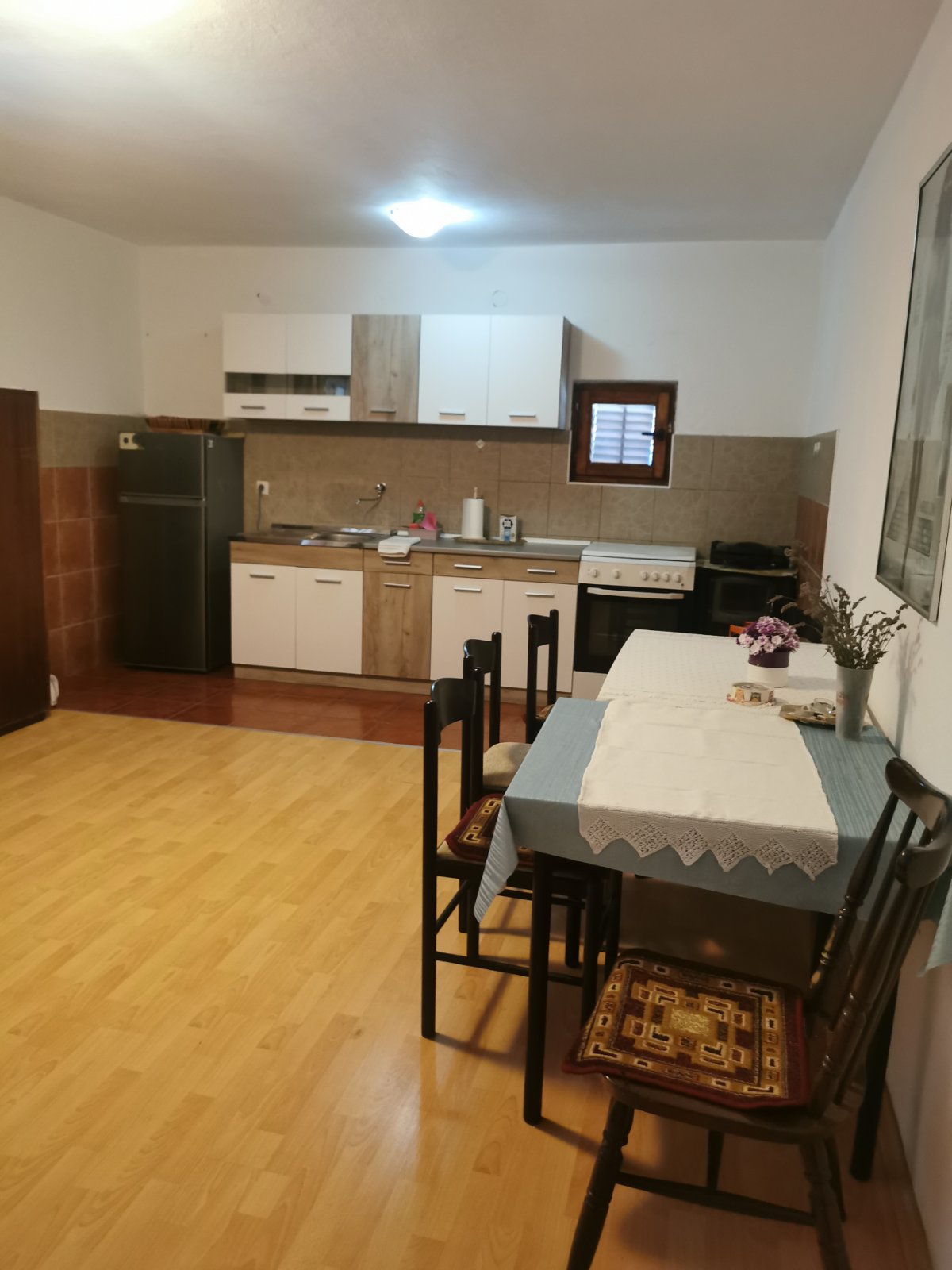 Image of House - 5 Bedrooms - 3 Bathrooms for Sale in Budva-Blizikuce-Montenegro, Image 6