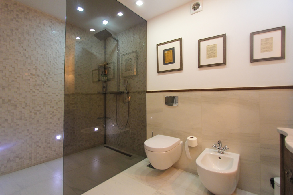 Image of Apartment - 3 Bedrooms - 1 Bathrooms for Sale in Budva-Montenegro, Image 13