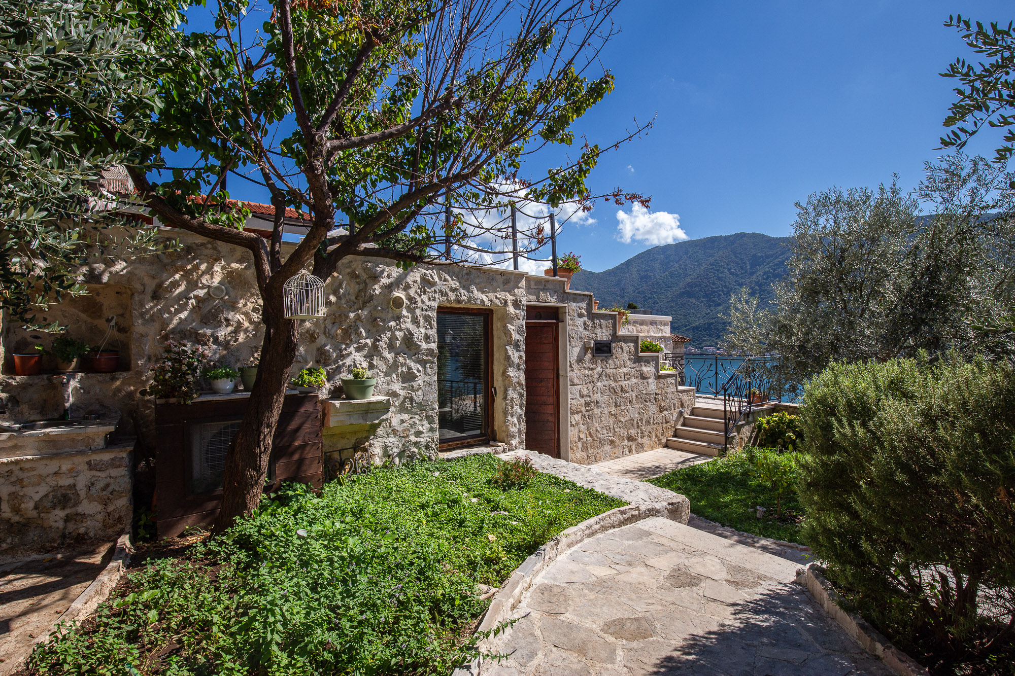 Image of Villa - 7 Bedrooms - 7 Bathrooms for Sale in Kotor-Montenegro, Image 19