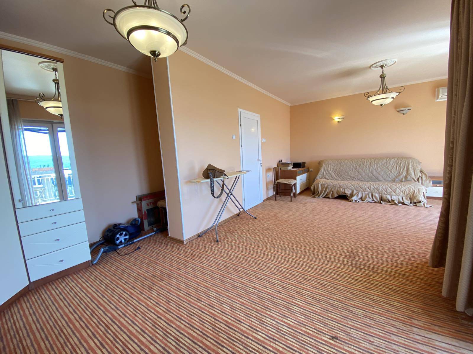Image of House - 3 Bedrooms - 2 Bathrooms for Sale in Tivat-Tivat-Montenegro, Image 5