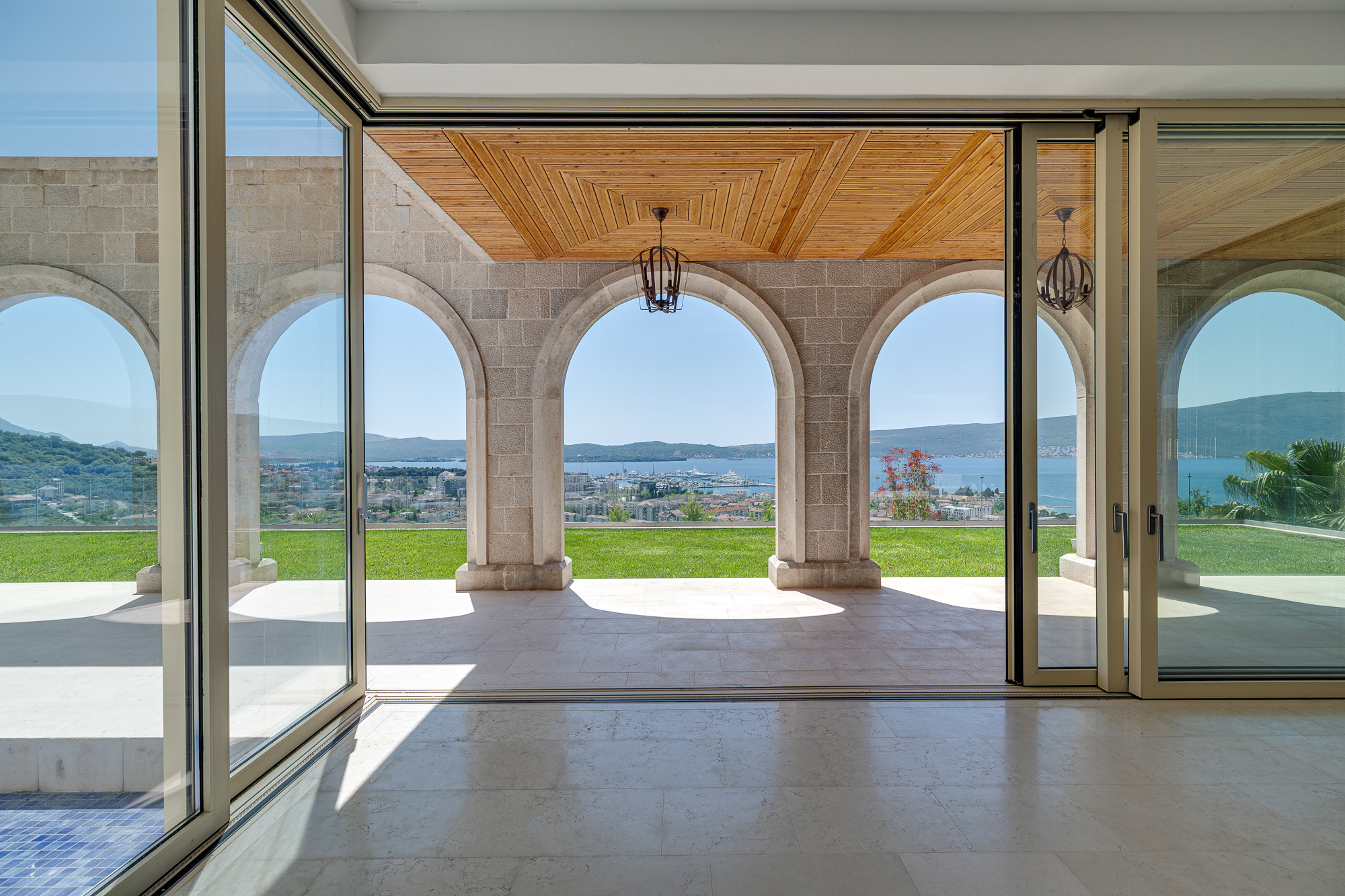 Image of Villa - 7 Bedrooms - 7 Bathrooms for Sale in Tivat-Tivat-Montenegro, Image 2