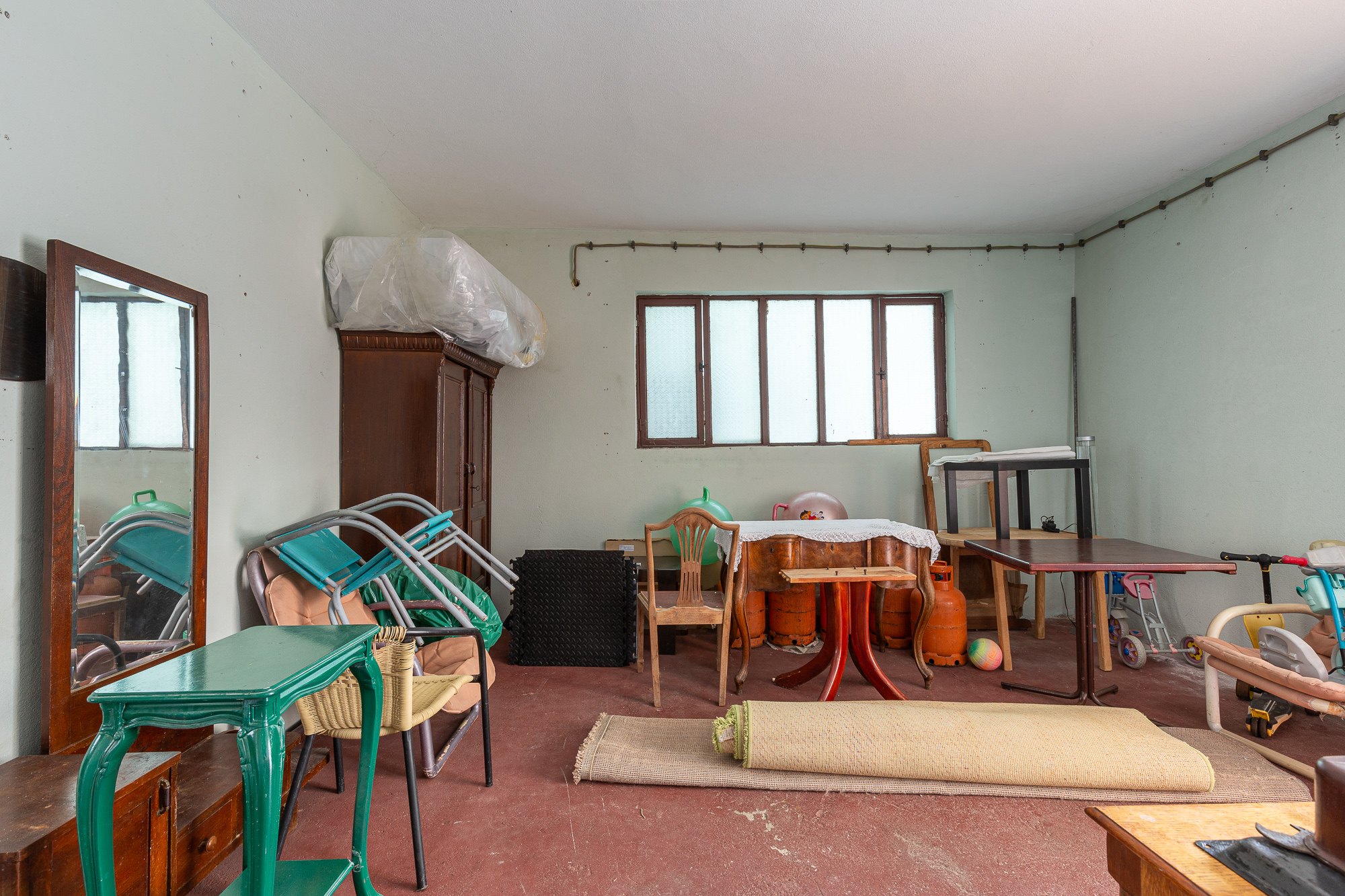 Image of House - 8 Bedrooms - 3 Bathrooms for Sale in Kotor-Prcanj-Montenegro, Image 34