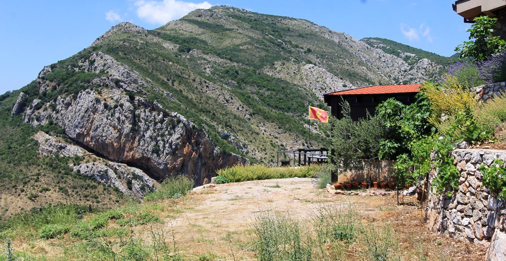 Image of Villa - 3 Bedrooms - 3 Bathrooms for Sale in Bar-Montenegro, Image 19
