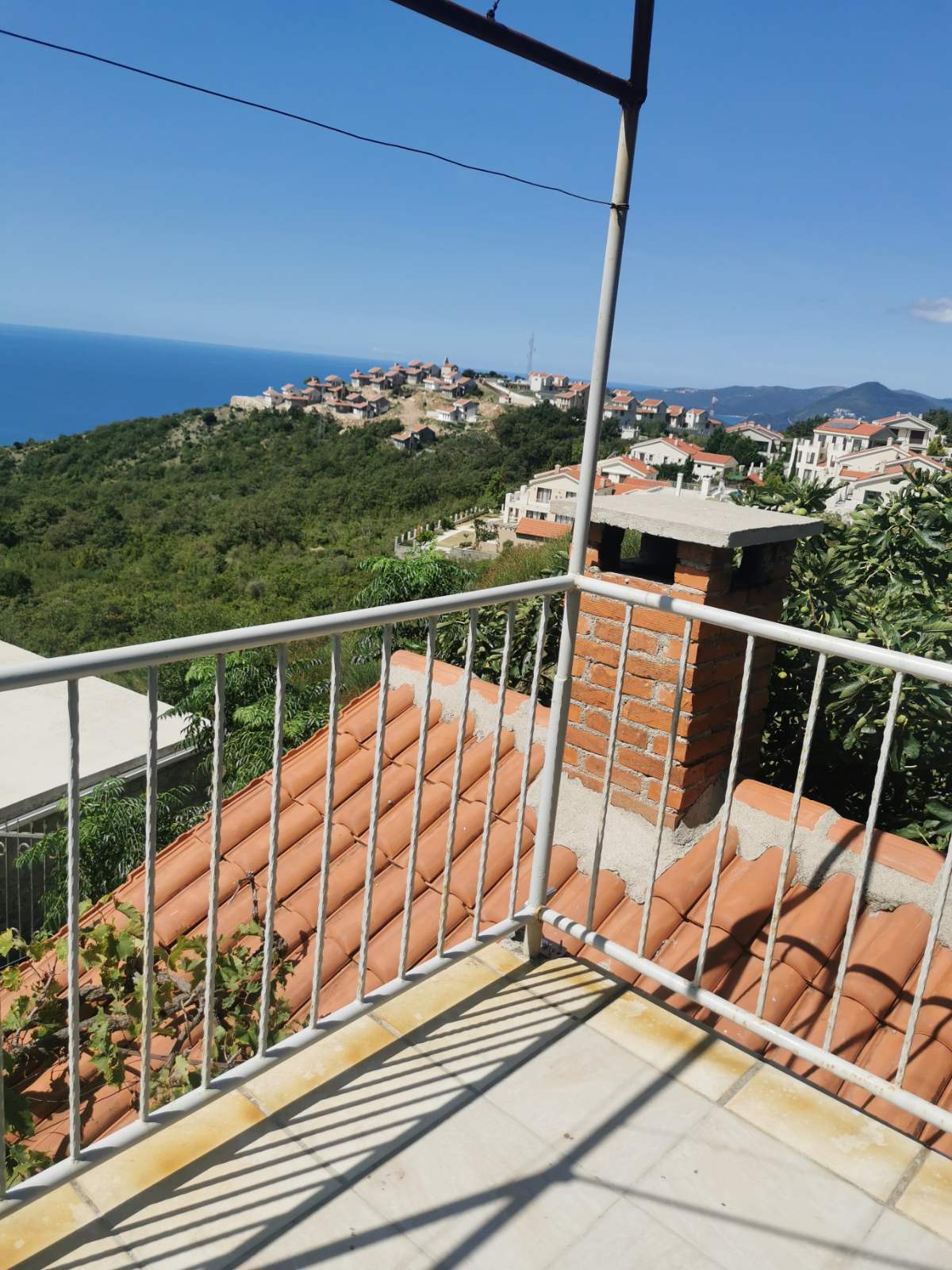 Image of House - 5 Bedrooms - 3 Bathrooms for Sale in Budva-Blizikuce-Montenegro, Image 7