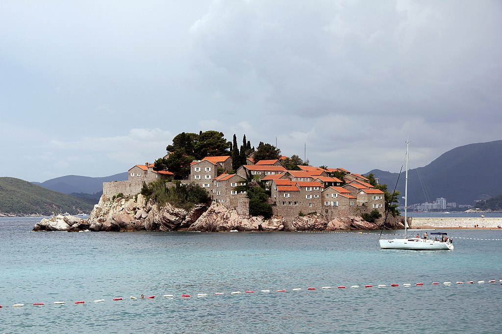 Image of Villa - 13 Bedrooms - 12 Bathrooms for Sale in Budva-Sveti Stefan-Montenegro, Image 2