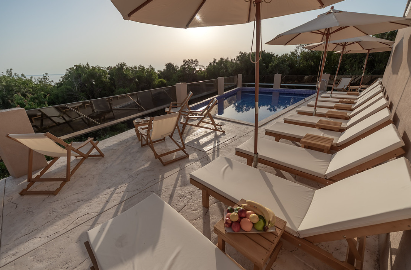 FOR SALE / PARTNERSHIP – HOTEL IN A PRIME LOCATION  Dobre Vode Bar