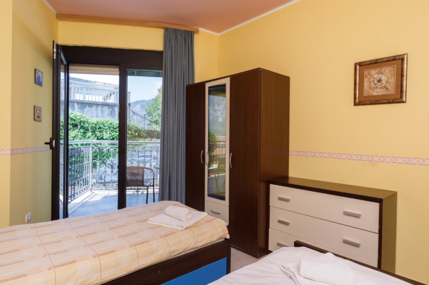 Image of Apartment - 2 Bedrooms - 1 Bathrooms for Sale in Kotor-Dobrota-Montenegro, Image 6
