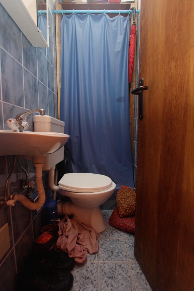 Image of House - 5 Bedrooms - 4 Bathrooms for Sale in Herceg-Novi-Herceg Novi-Montenegro, Image 22
