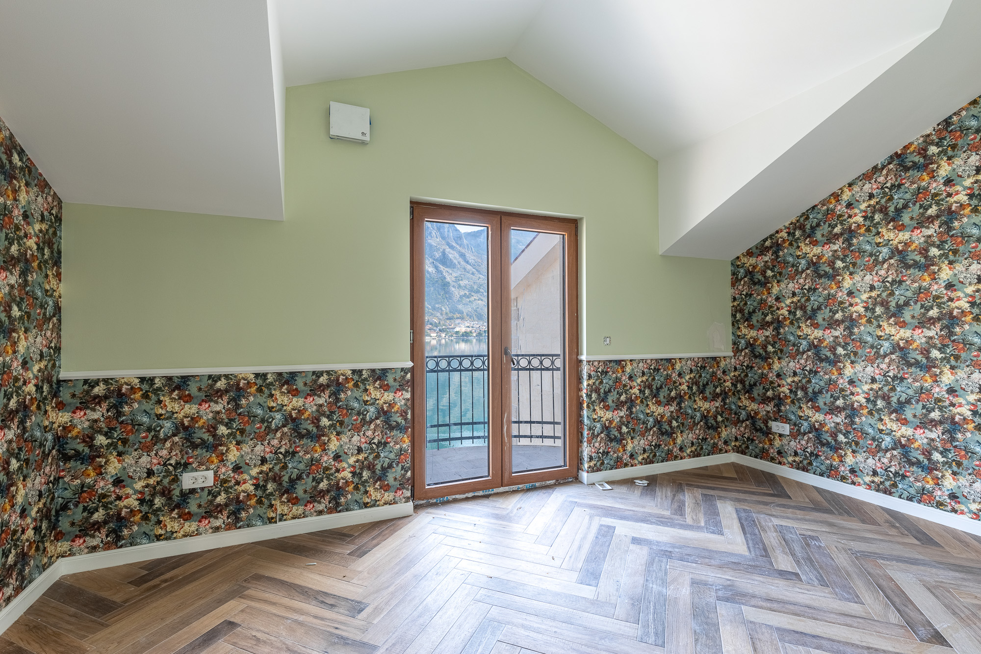 A luxurious three-story villa on the first sea line in  Kotor  Prcanj Kotor