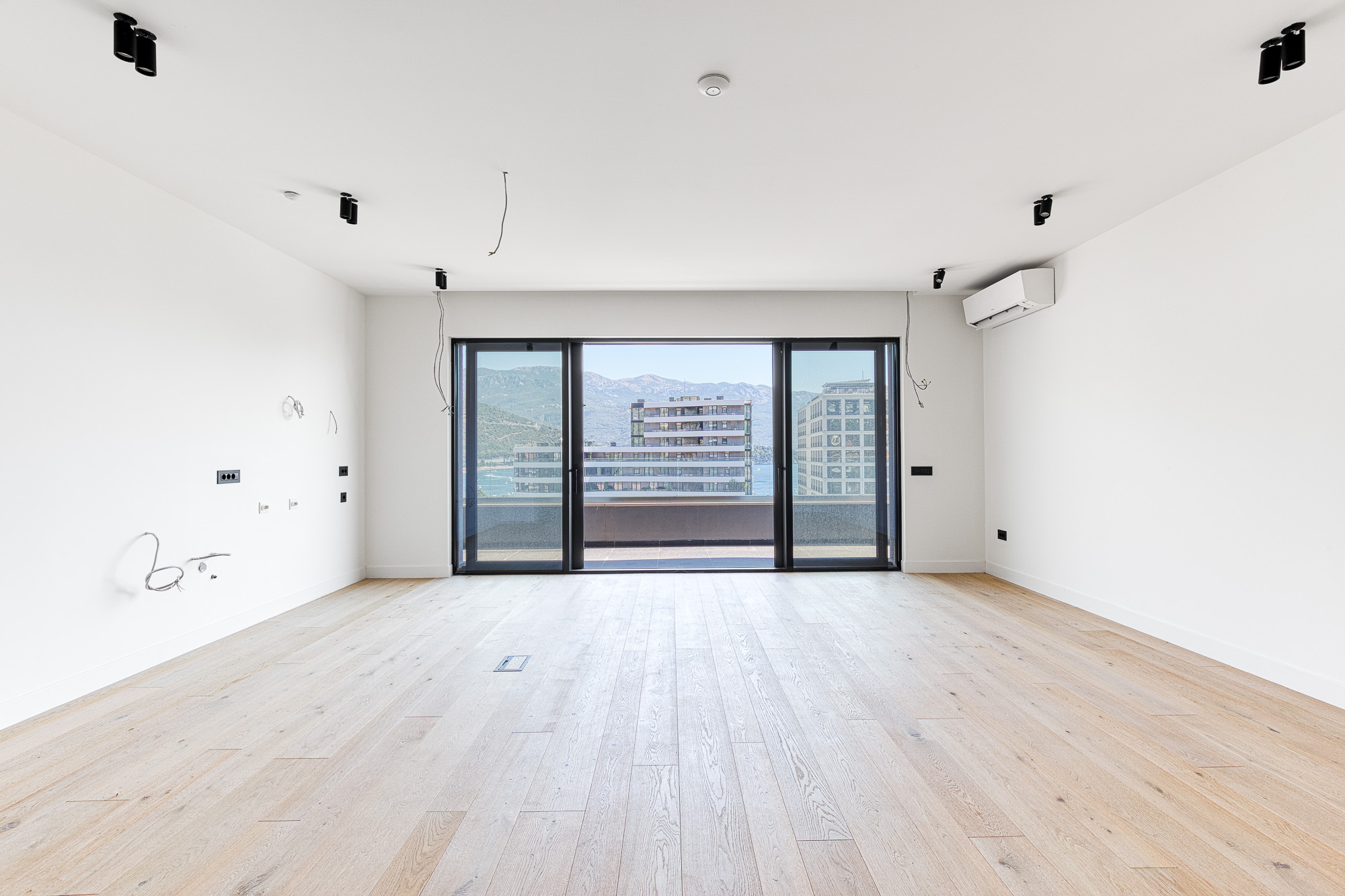 Image of Apartment - 3 Bedrooms - 4 Bathrooms for Sale in Budva-Budva-Montenegro, Image 9